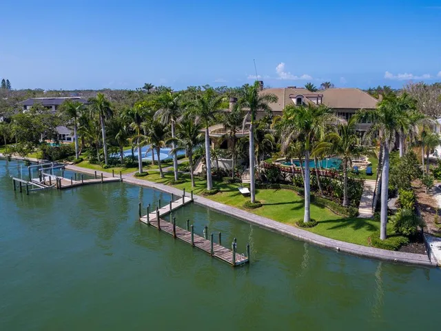 $17,350,000 | 1423 Hillview Drive, Sarasota, FL 34239
