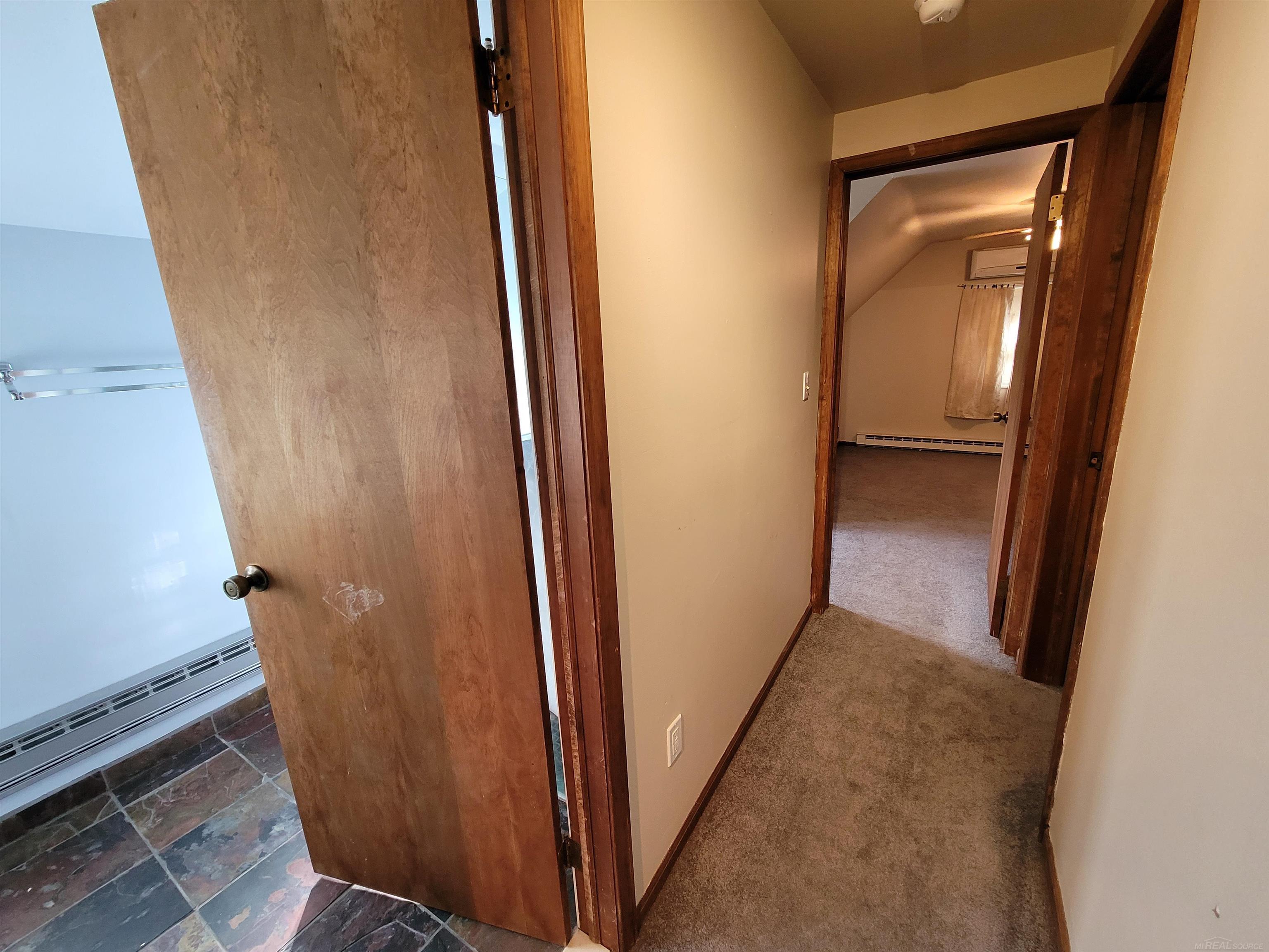 831 Roslyn Road Grosse Pointe, MI 48236 - Photo 33 of 46