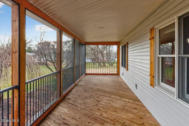 $379,900 | 1033 Hudson Avenue, Stillwater, NY 12170