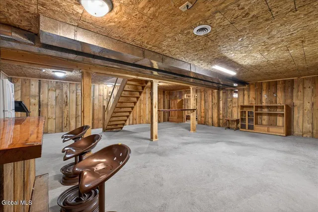 $379,900 | 1033 Hudson Avenue, Stillwater, NY 12170