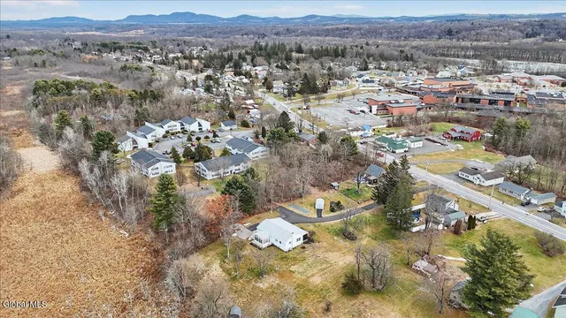 $379,900 | 1033 Hudson Avenue, Stillwater, NY 12170