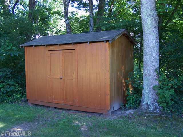 913 Old Winston Road High Point, NC 27265 - Photo 14 of 16 Storage.