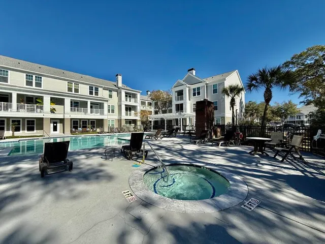 $2,300 | 130 River Landing Drive, Unit 1203, Charleston, SC 29492