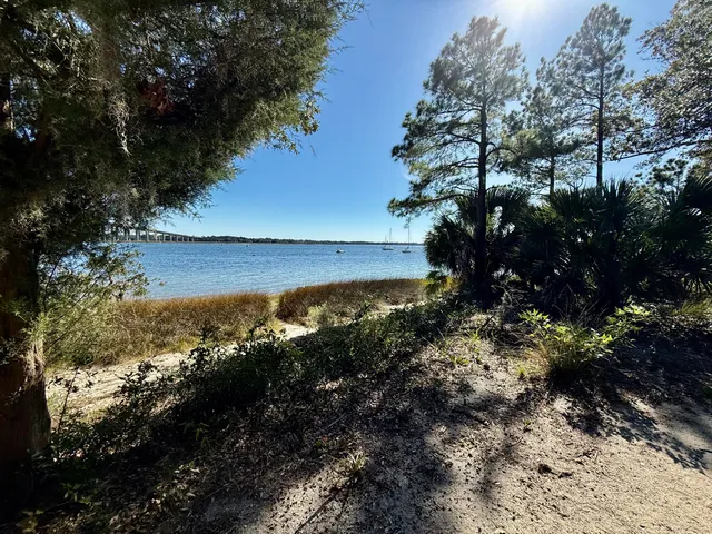 $2,300 | 130 River Landing Drive, Unit 1203, Charleston, SC 29492