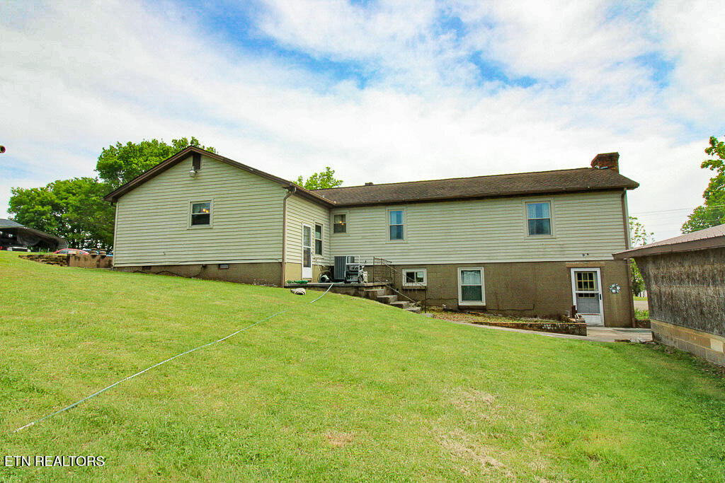 3315 Pineview Road Maryville, TN 37803 - Photo 33 of 37 Exterior