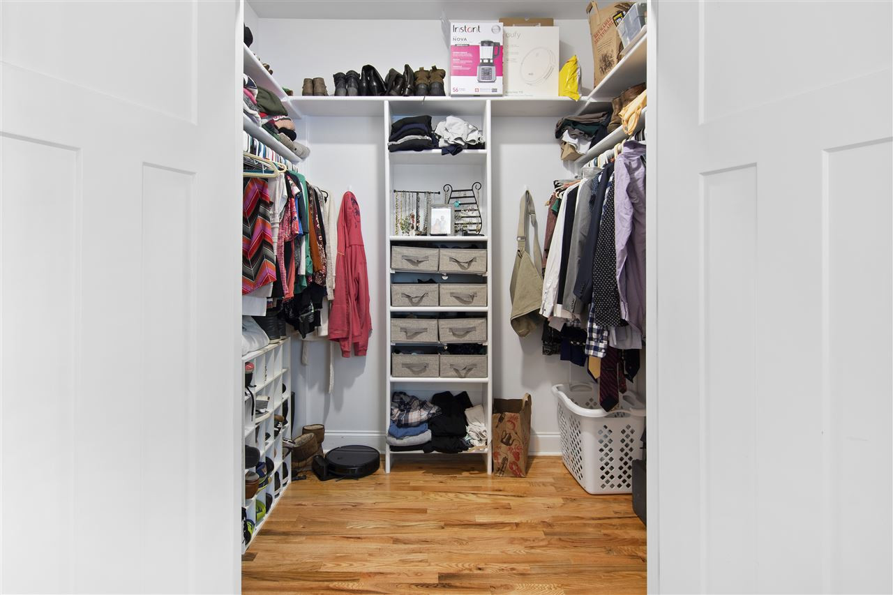 315 Bledsoe Avenue Raleigh, NC 27601 - Photo 27 of 30 Large Walk-in Closet