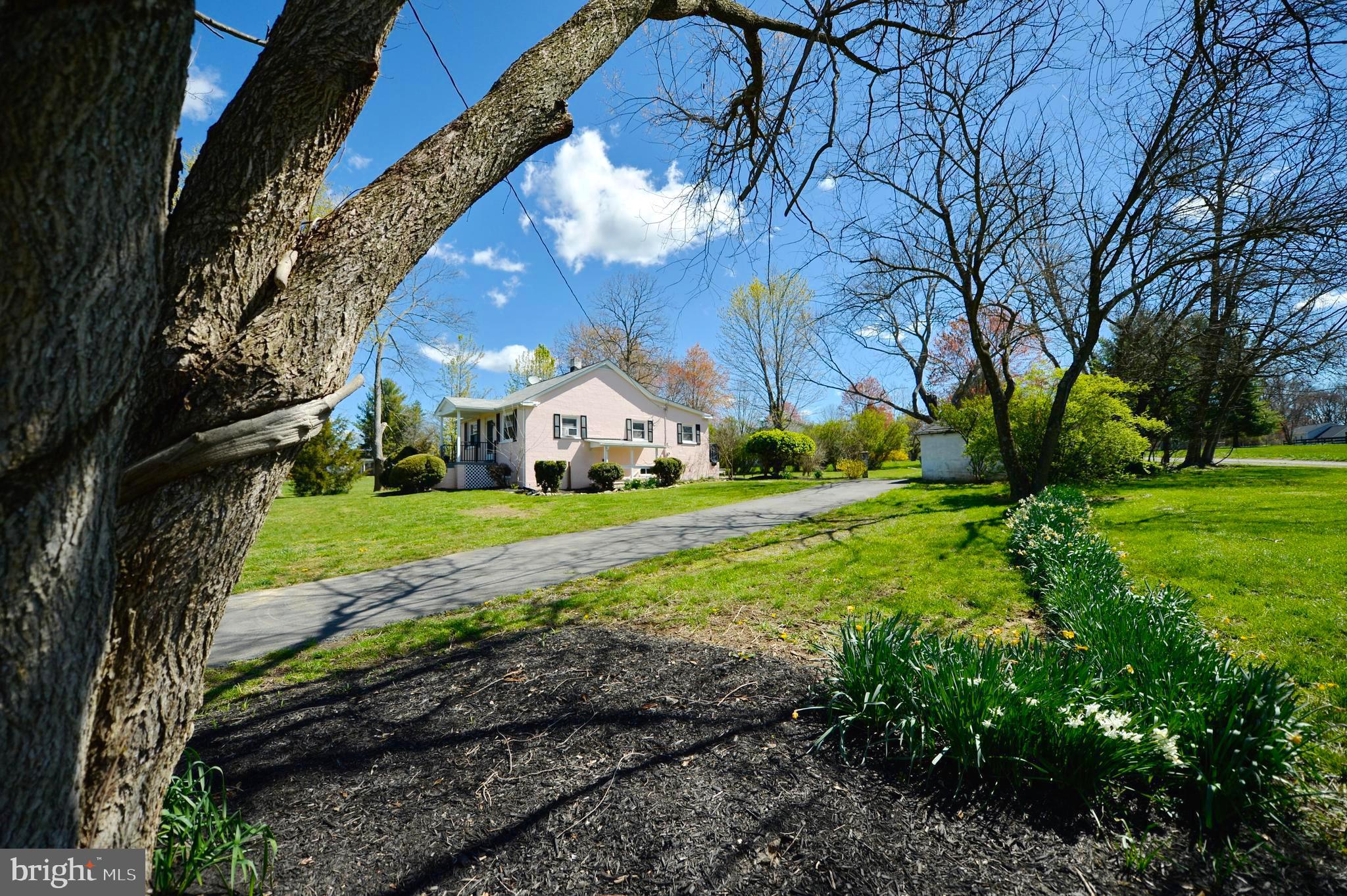 22282 St Louis Road Middleburg, VA 20117 - Photo 3 of 41