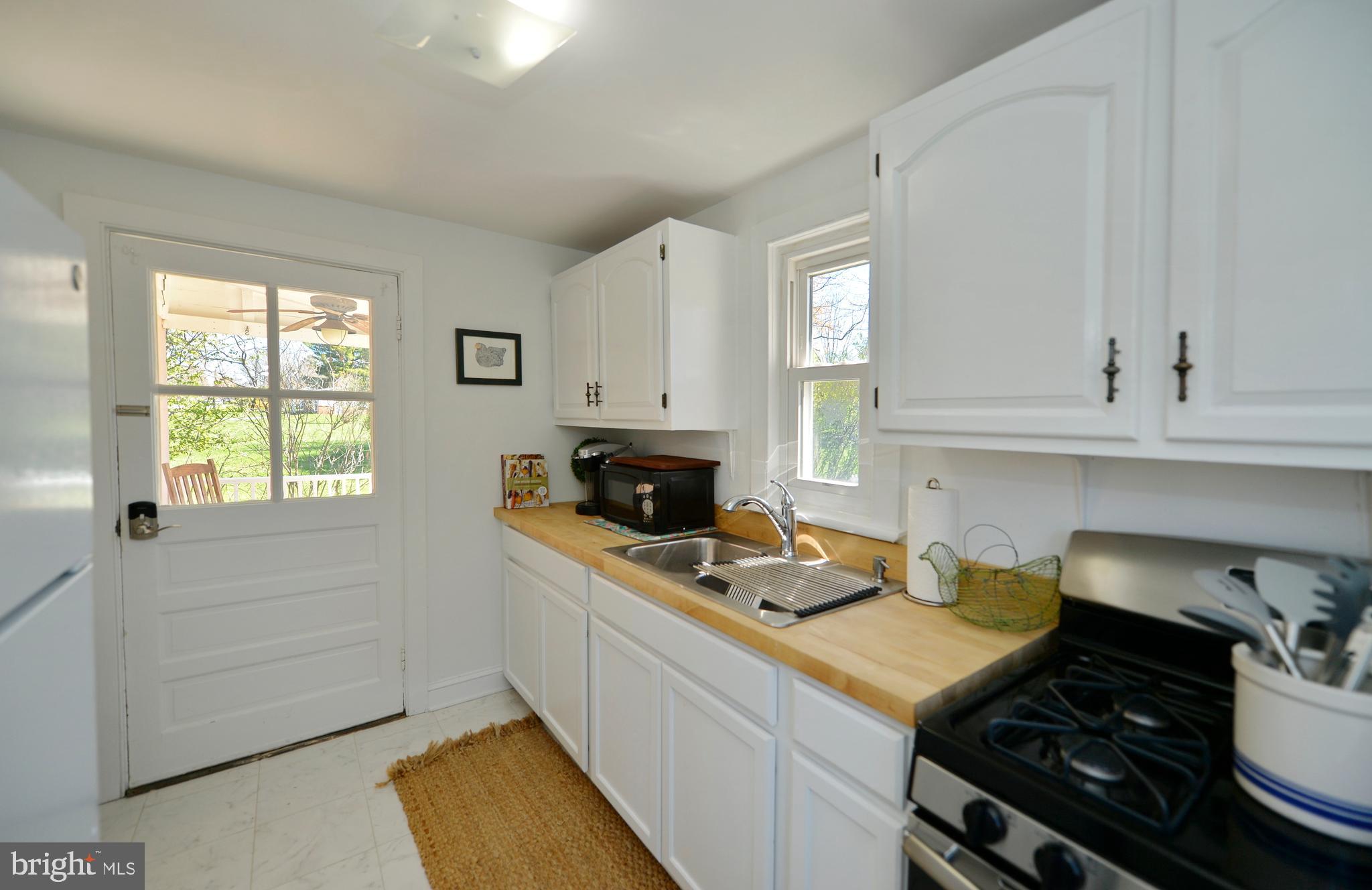 22282 St Louis Road Middleburg, VA 20117 - Photo 6 of 41