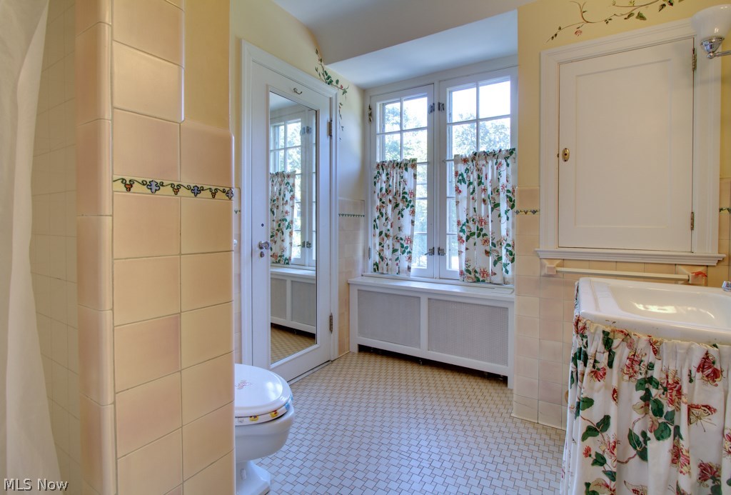 178 Hampshire Road Akron, OH 44313 - Photo 17 of 33 Gallery Image 17