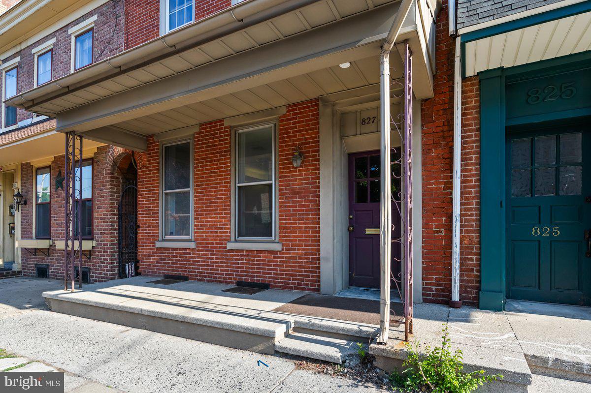 827 Chestnut Street Lebanon, PA 17042 - Photo 2 of 30