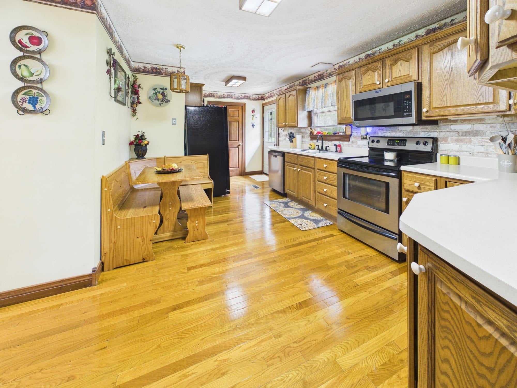 10065 Yellow Creek Road Louisa, KY 41230 - Photo 8 of 27 Gallery Image 8