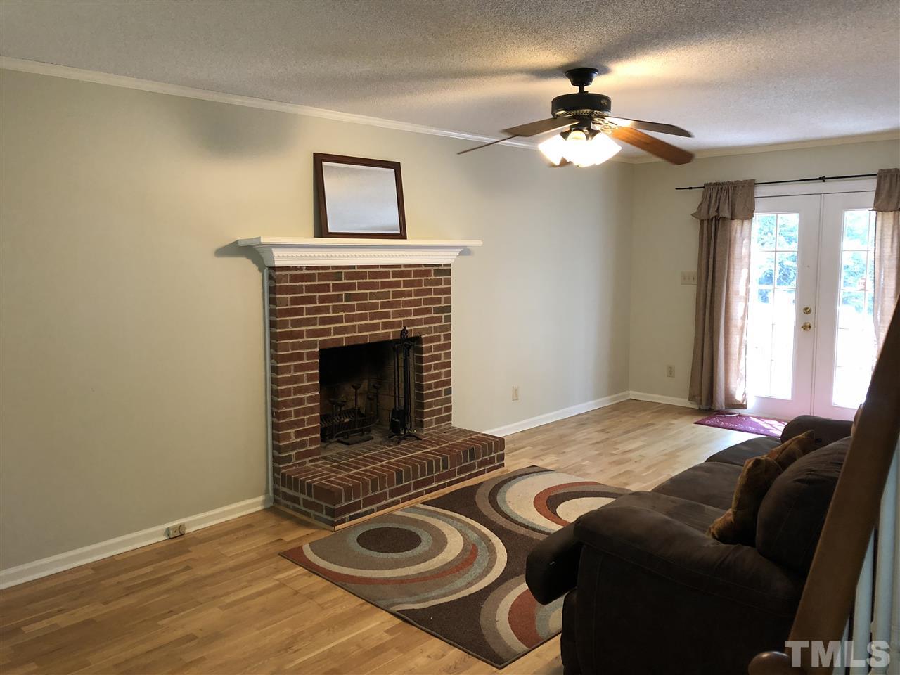 4608 Worthington Lane Raleigh, NC 27604 - Photo 4 of 25 Gallery Image 4