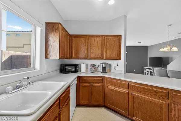 $275,000 | 6324 Sandy Ridge Street, Unit 101, North Las Vegas, NV 89081