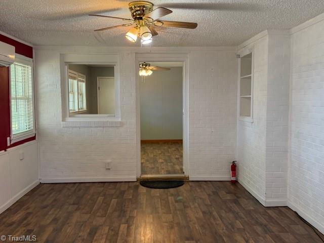 2311 Grooms Road Reidsville, NC 27320 - Photo 5 of 19