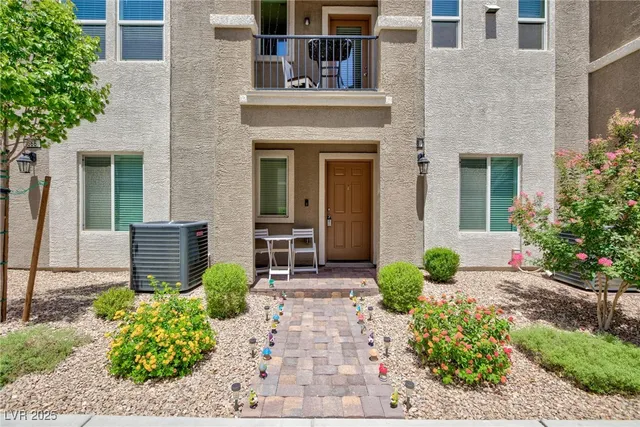 $344,900 | 668 Tiarella Lane, Henderson, NV 89015