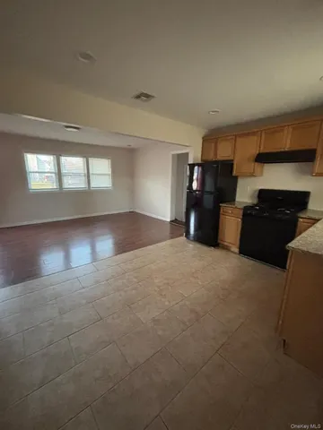 $3,586 | 202 Clark Street, Brentwood, NY 11717