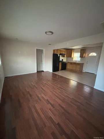 $3,586 | 202 Clark Street, Brentwood, NY 11717