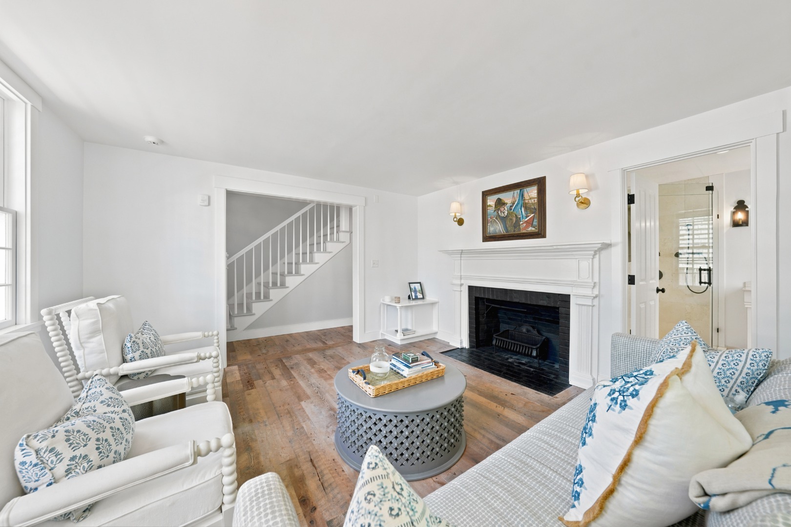 35 Pine Street Nantucket, MA 02554 - Photo 3 of 26
