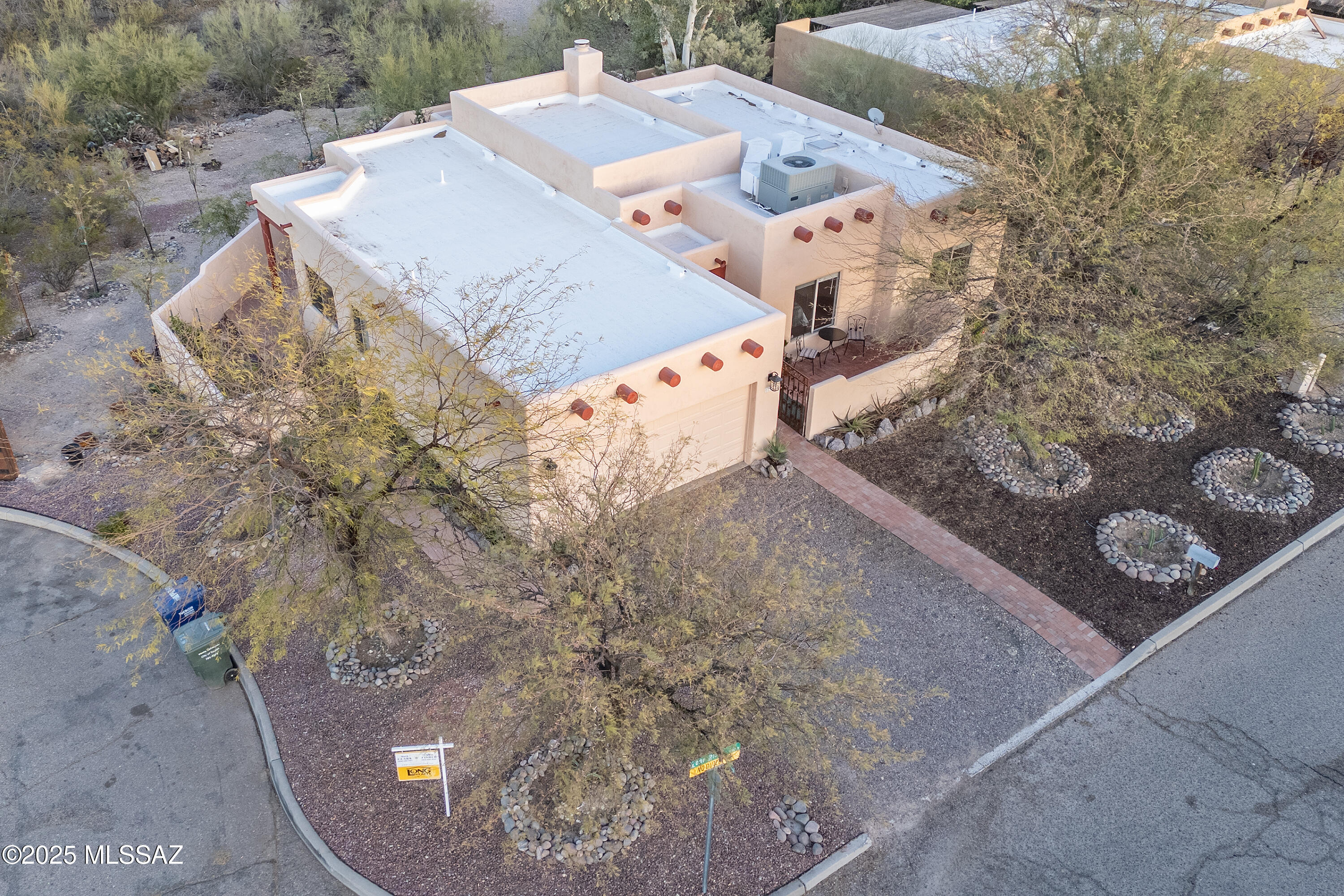 1790 North Lone Ridge Place Tucson, AZ 85745 - Photo 25 of 49
