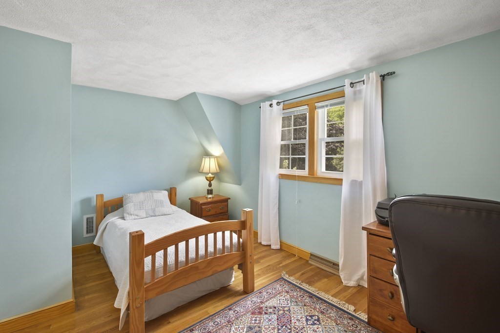 31 Carleton Road Tewksbury, MA 01876 - Photo 18 of 32 Gallery Image 18
