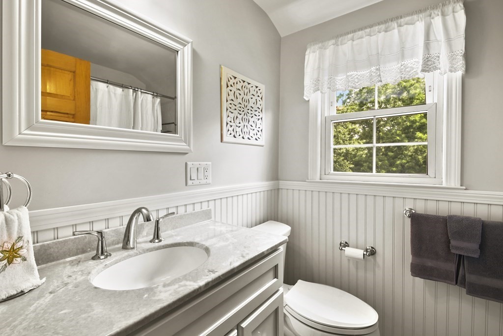 31 Carleton Road Tewksbury, MA 01876 - Photo 20 of 32 Gallery Image 20