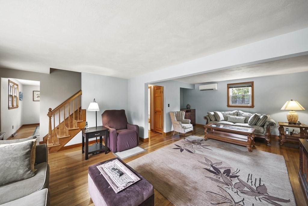 31 Carleton Road Tewksbury, MA 01876 - Photo 8 of 32 Gallery Image 8