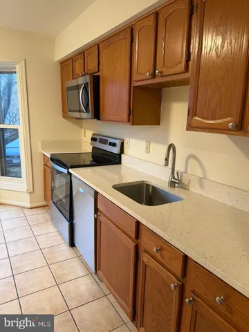 $2,500 | 10740 Brice Court, Fredericksburg, VA 22407