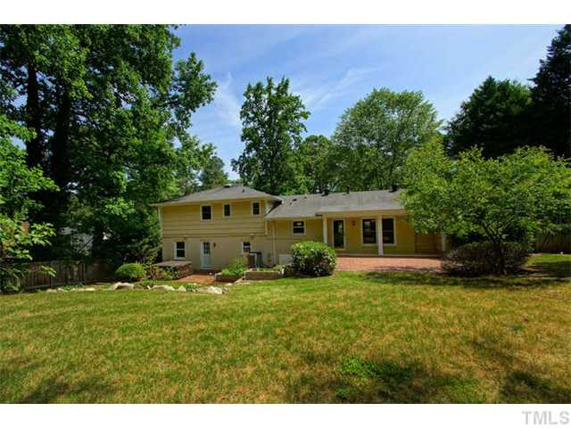 7009 Tanbark Way Raleigh, NC 27615 - Photo 23 of 25 Exterior Back