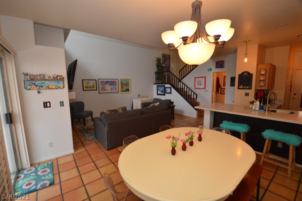 5244 Island Chain Road Las Vegas, NV 89118 - Photo 14 of 49 Gallery Image 14