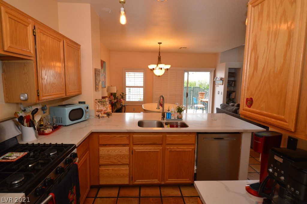 5244 Island Chain Road Las Vegas, NV 89118 - Photo 24 of 49 Gallery Image 24