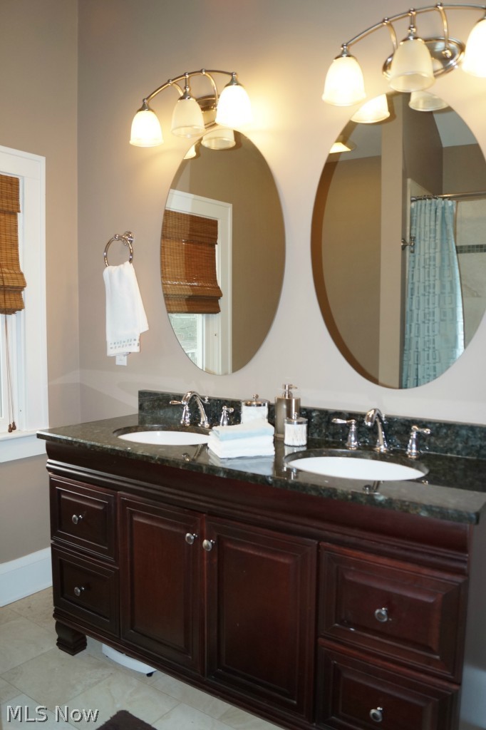 3300 Clarendon Road Cleveland, OH 44118 - Photo 17 of 25 Gallery Image 17