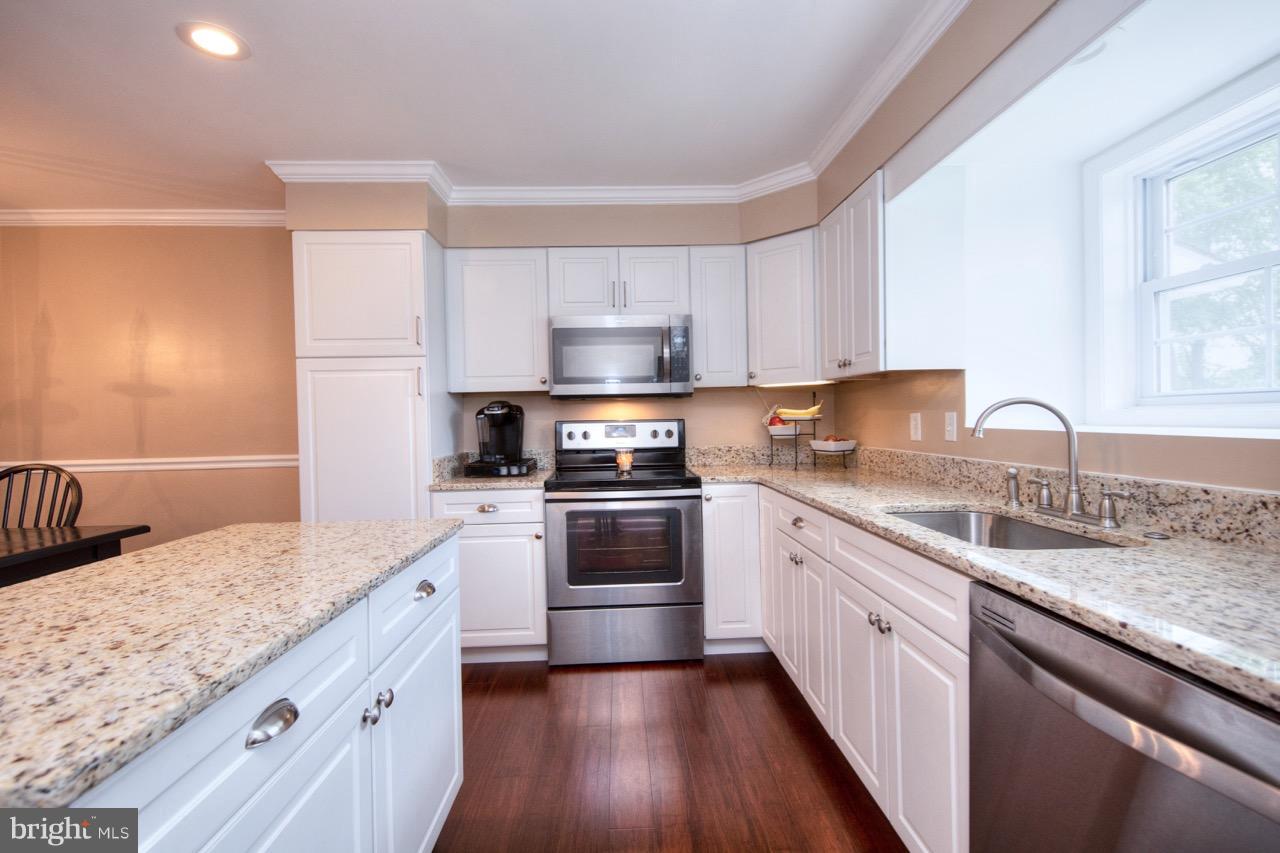 2209 School Road Darlington, MD 21034 - Photo 10 of 30 Kitchen