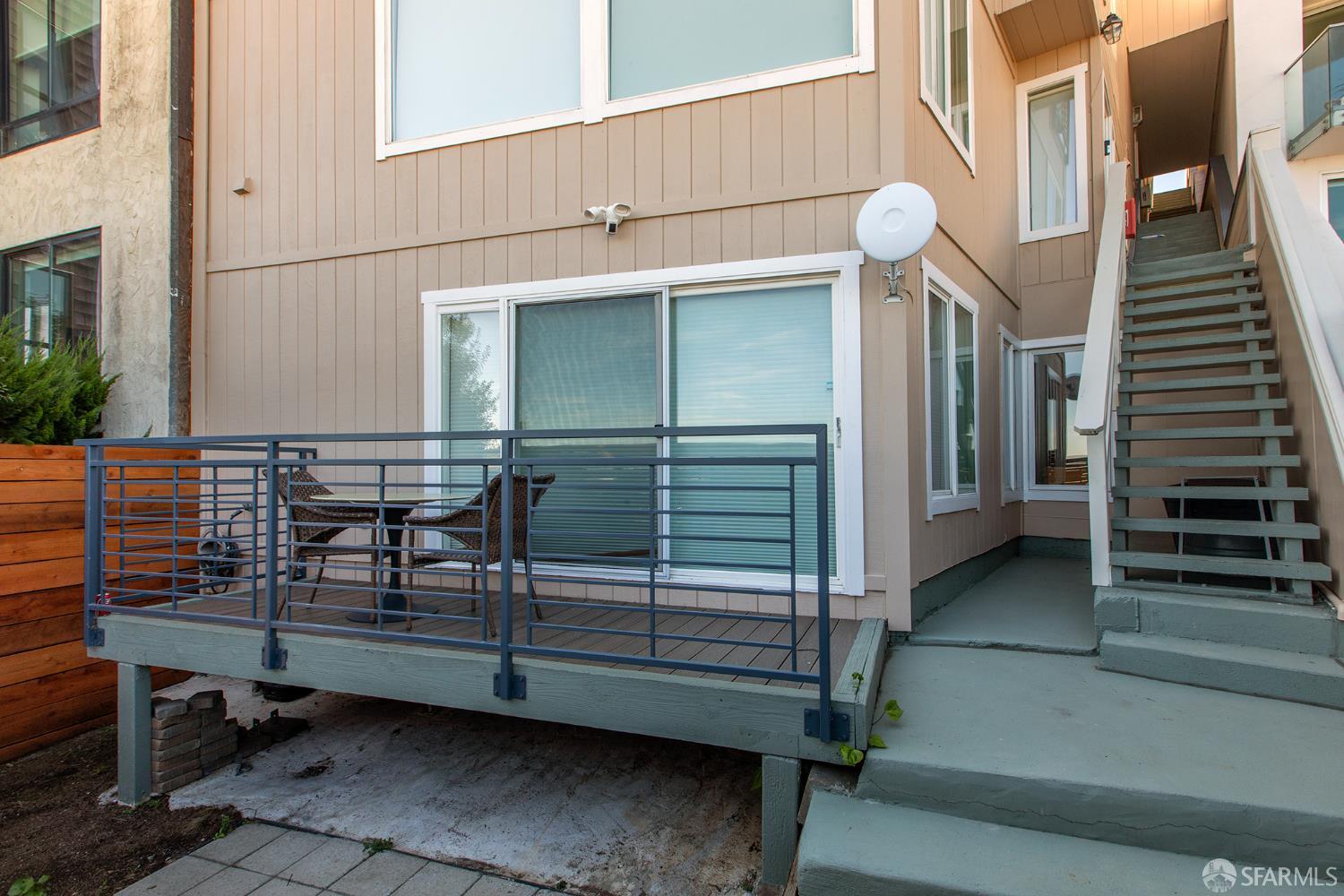 833 Corbett Avenue San Francisco, CA 94131 - Photo 17 of 22 a view of outdoor space and deck