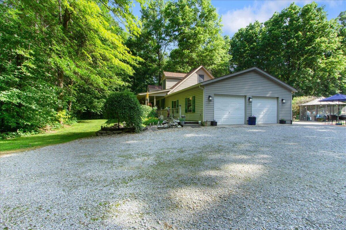 368 Clark Road South La Rue, OH 43332 - Photo 8 of 64 07-IMG_2138