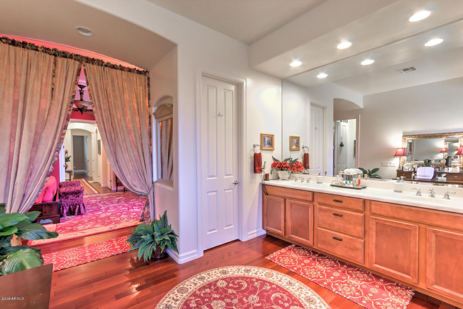 2824 East Harwell Road Phoenix, AZ 85042 - Photo 46 of 79 47
