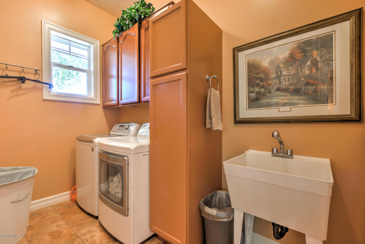 2824 East Harwell Road Phoenix, AZ 85042 - Photo 49 of 79 50