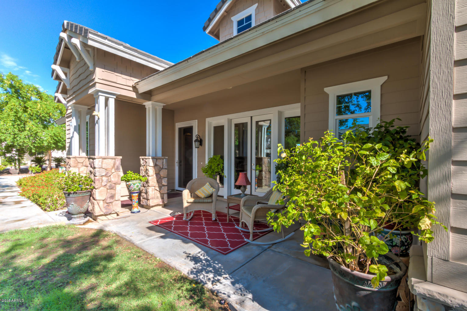 2824 East Harwell Road Phoenix, AZ 85042 - Photo 8 of 79 8
