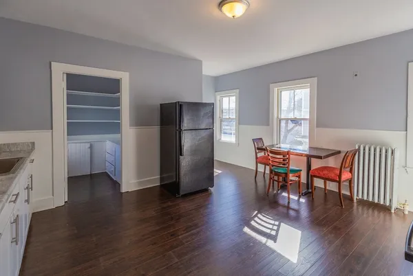 $3,200 | 5 Lothrop Street, Unit 3, Plymouth, MA 02360