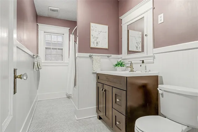 $1,595 | 30 Shepard Street, Unit 2, Rochester, NY 14620