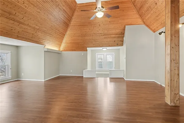 $1,595 | 30 Shepard Street, Unit 2, Rochester, NY 14620