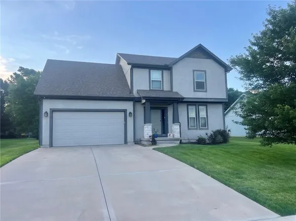 $435,000 | 21141 Noble Street, Spring Hill, KS 66083