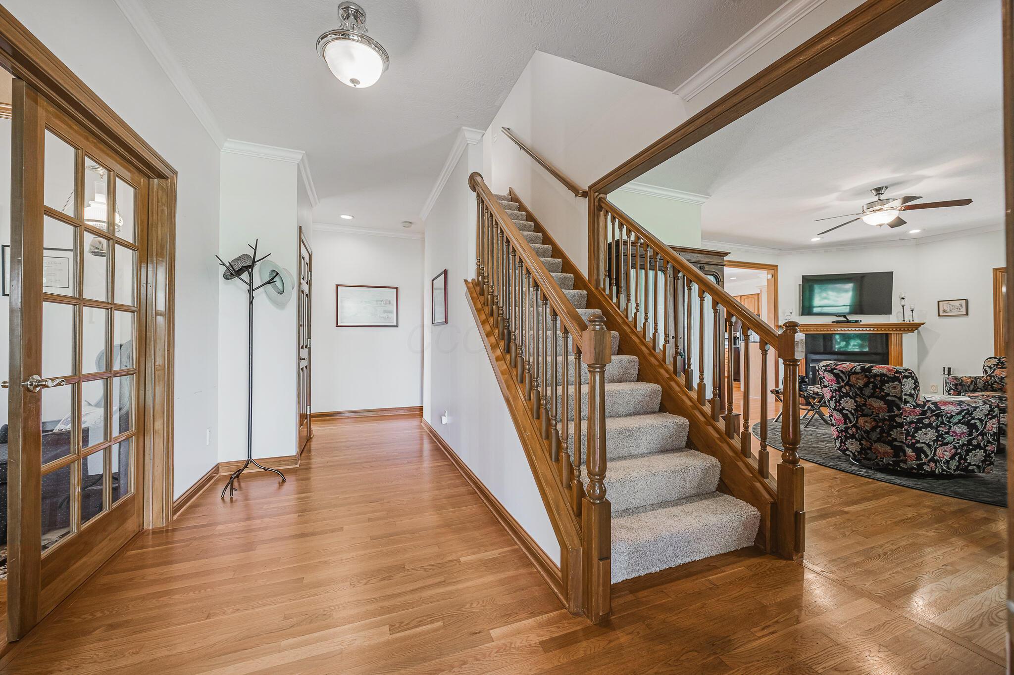 4620 Cackler Road Delaware, OH 43015 - Photo 25 of 98 Stairs