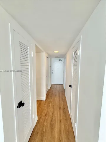 $339,000 | 1000 West Avenue, Unit 520, Miami Beach, FL 33139