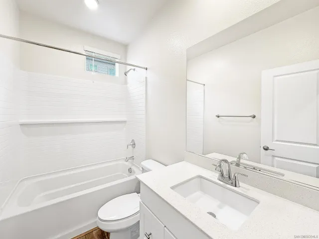 $3,095 | 9512 Hannah Way, Riverside, CA 92504