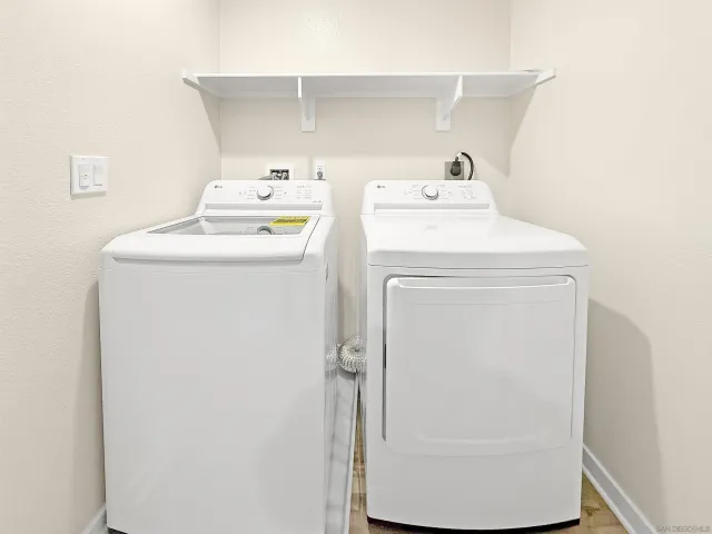 $3,095 | 9512 Hannah Way, Riverside, CA 92504