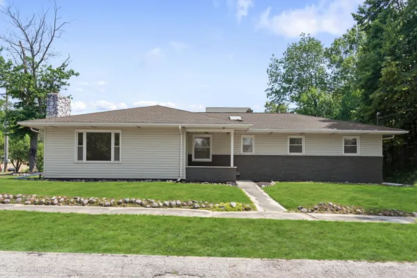 $849,000 | 1501 Shore Drive, New Buffalo, MI 49117