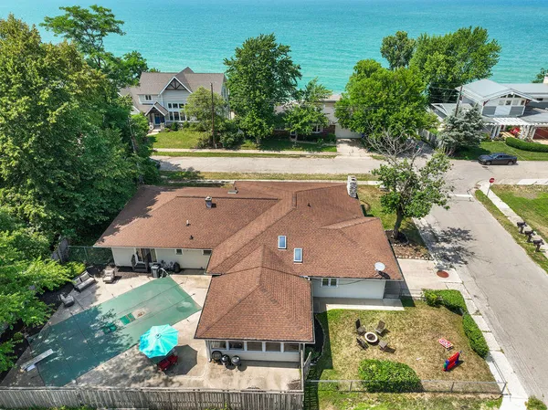 $849,000 | 1501 Shore Drive, New Buffalo, MI 49117