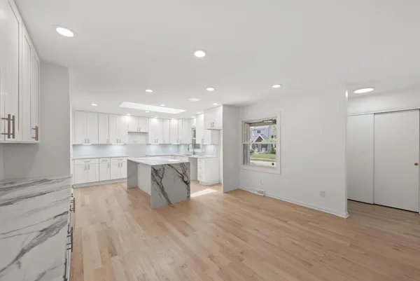 $849,000 | 1501 Shore Drive, New Buffalo, MI 49117