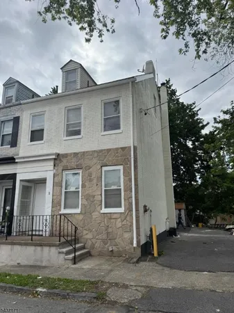 $269,000 | 8 Hanover Street, Phillipsburg, NJ 08865
