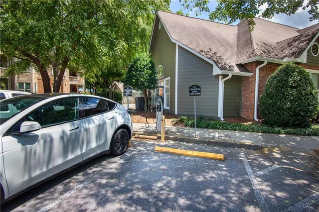 $216,000 | 1025 McGill Park Avenue Northeast, Atlanta, GA 30312